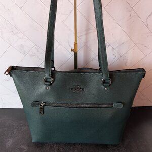 Coach City Tote with Zip Green Crossgrain Leather Shoulder Bag F7808